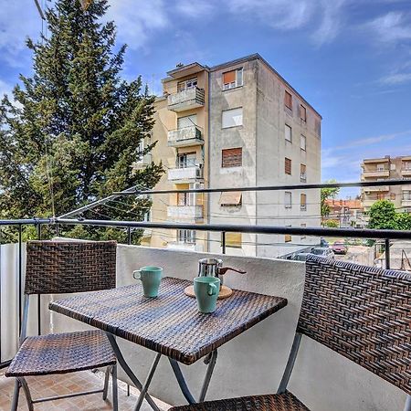 Lina Apartment Pula Ngoại thất bức ảnh
